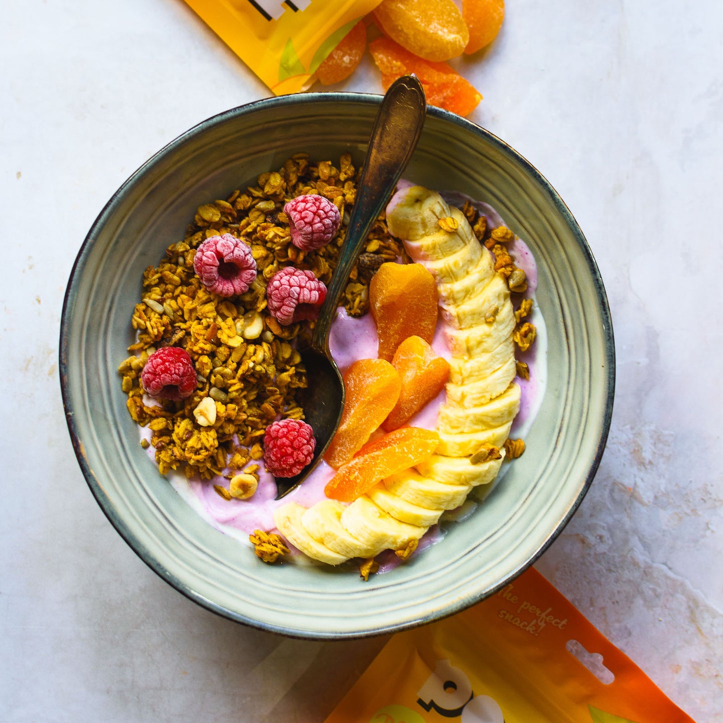 Torkad persika 160g / Box 32 st