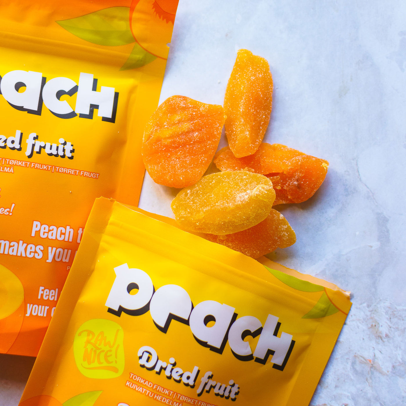 Torkad persika 160g / Box 32 st